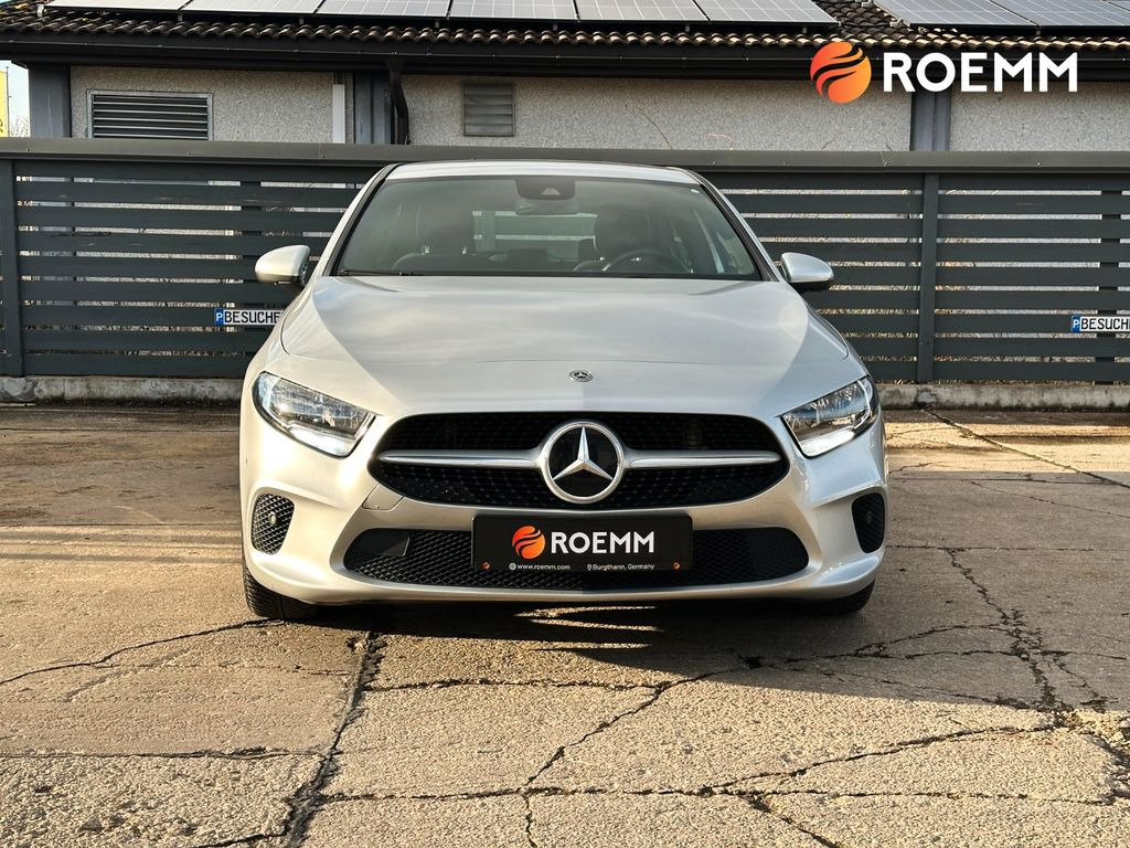 Mercedes-Benz A -Klasse A 200*Tacho Digital*Spurhalteassistent - Sedan: picture 2 Mercedes-Benz A -Klasse A 200*Tacho Digital*Spurhalteassistent - Sedan: picture 2