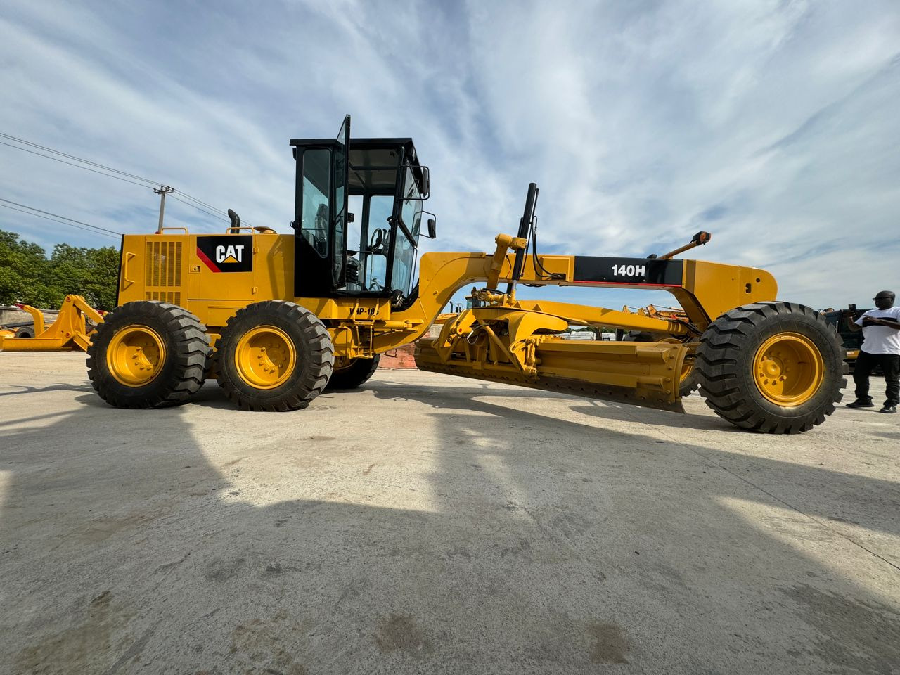 Caterpillar CAT 140H 140K Grader Secondhand High Quality Used Motor Grader for Sale - Grader: picture 4 Caterpillar CAT 140H 140K Grader Secondhand High Quality Used Motor Grader for Sale - Grader: picture 4