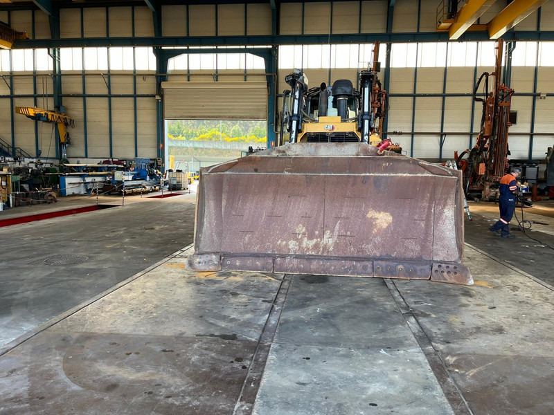 Bulldozer Caterpillar D8T: picture 7