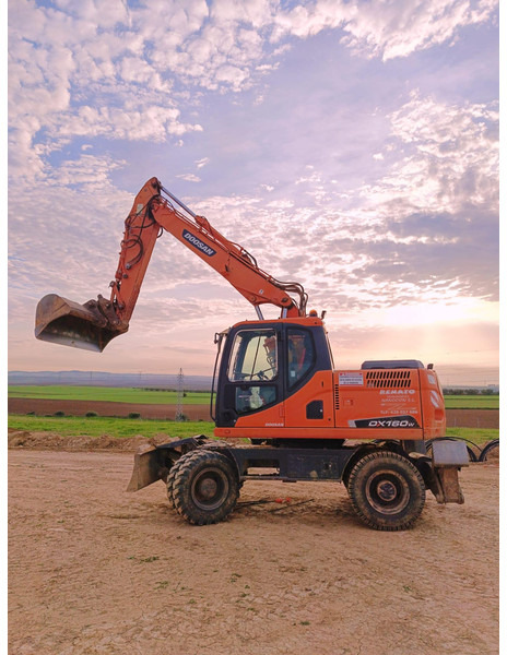 Doosan DX140W-3 *coming soon* - Wheel excavator: picture 1 Doosan DX140W-3 *coming soon* - Wheel excavator: picture 1