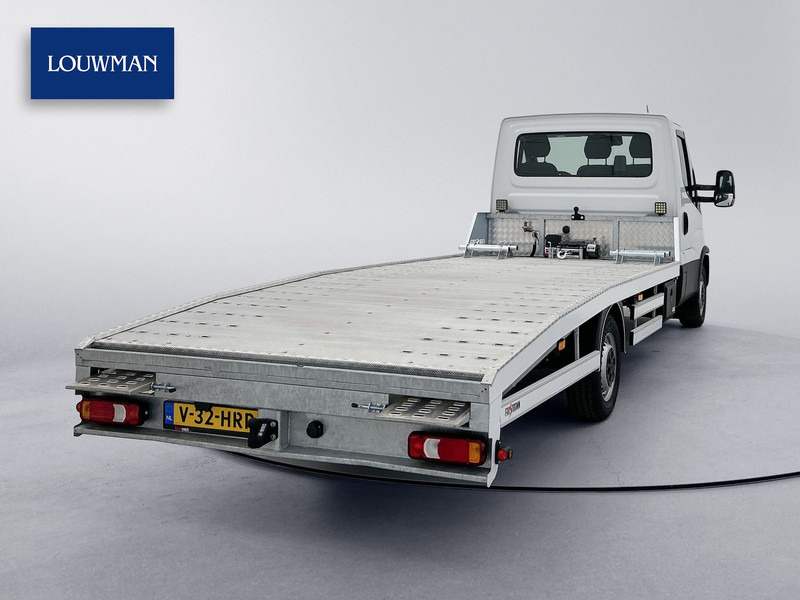 Iveco Daily 35S18H 3.0 410 Oprijwagen Led Adaptieve cruise control 3500kg trekhaak Geveerde stoel - Commercial vehicle: picture 3 Iveco Daily 35S18H 3.0 410 Oprijwagen Led Adaptieve cruise control 3500kg trekhaak Geveerde stoel - Commercial vehicle: picture 3
