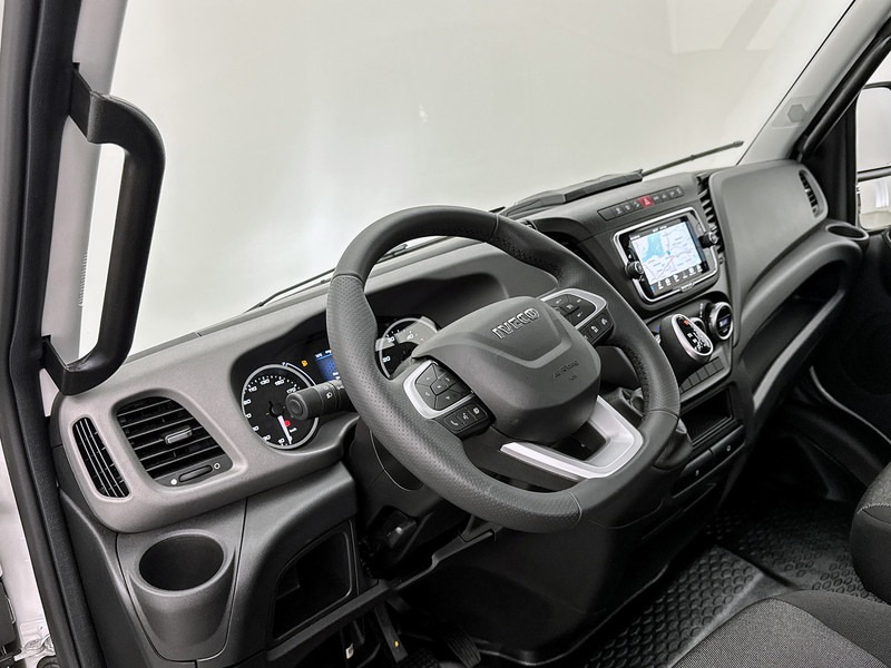 Iveco Daily 35S18H 3.0 410 Oprijwagen Led Adaptieve cruise control 3500kg trekhaak Geveerde stoel - Commercial vehicle: picture 5 Iveco Daily 35S18H 3.0 410 Oprijwagen Led Adaptieve cruise control 3500kg trekhaak Geveerde stoel - Commercial vehicle: picture 5