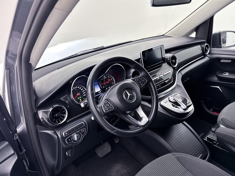 Mercedes-Benz V-Klasse 250d Lang DC Dubbele Cabine Avantgarde Adaptieve cruise control Led koplampen 19"Lichtmetaal - Small van, Combi van: picture 5 Mercedes-Benz V-Klasse 250d Lang DC Dubbele Cabine Avantgarde Adaptieve cruise control Led koplampen 19"Lichtmetaal - Small van, Combi van: picture 5