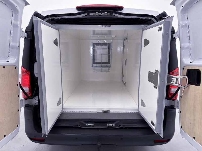 Mercedes-Benz Vito 116 CDI L2 Pro Vebabox koeling Trekhaak Multibeam LED Betimmering Achteruitrijcamera met Parkeersensoren - Refrigerated delivery van: picture 4 Mercedes-Benz Vito 116 CDI L2 Pro Vebabox koeling Trekhaak Multibeam LED Betimmering Achteruitrijcamera met Parkeersensoren - Refrigerated delivery van: picture 4