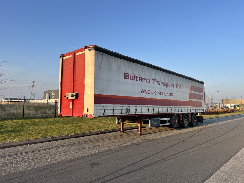 Renders 3 assige schuizelen oplegger - Curtainsider semi-trailer: picture 1 Renders 3 assige schuizelen oplegger - Curtainsider semi-trailer: picture 1