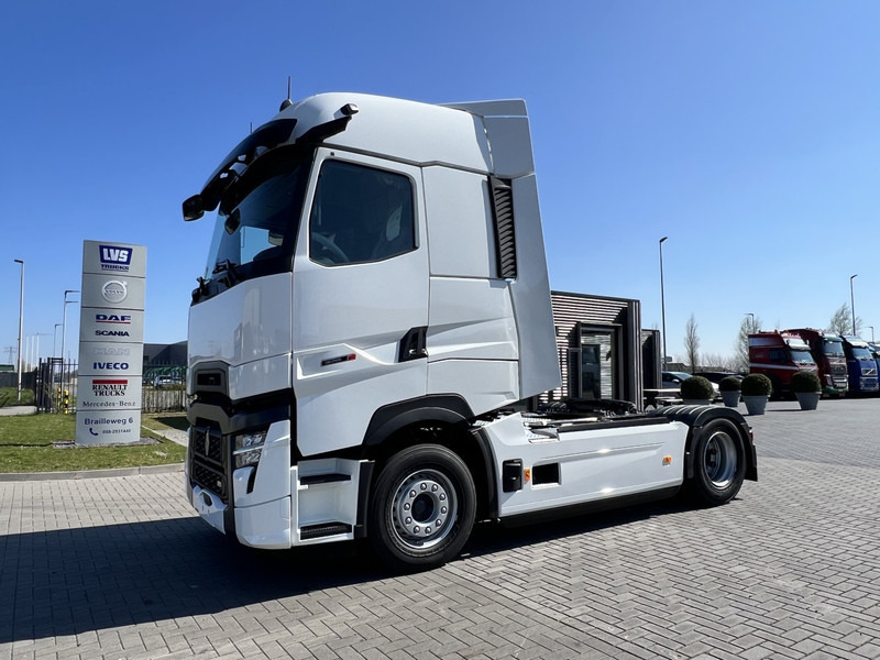 Renault T480 T-HIGH 4x2 Trekker Standclima / 2x Tank / New - Tractor unit: picture 1 Renault T480 T-HIGH 4x2 Trekker Standclima / 2x Tank / New - Tractor unit: picture 1