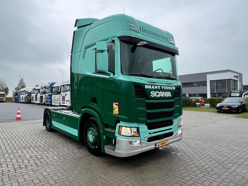 Scania R450 NGS 4x2 Trekker 2x Tank / Full Spoiler / Smarttachograaf - Tractor unit: picture 3 Scania R450 NGS 4x2 Trekker 2x Tank / Full Spoiler / Smarttachograaf - Tractor unit: picture 3