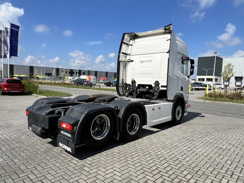 Scania R540 6x2 NGS 6x2 Trekker Retarder / Highline / 572.222 km - Tractor unit: picture 5 Scania R540 6x2 NGS 6x2 Trekker Retarder / Highline / 572.222 km - Tractor unit: picture 5