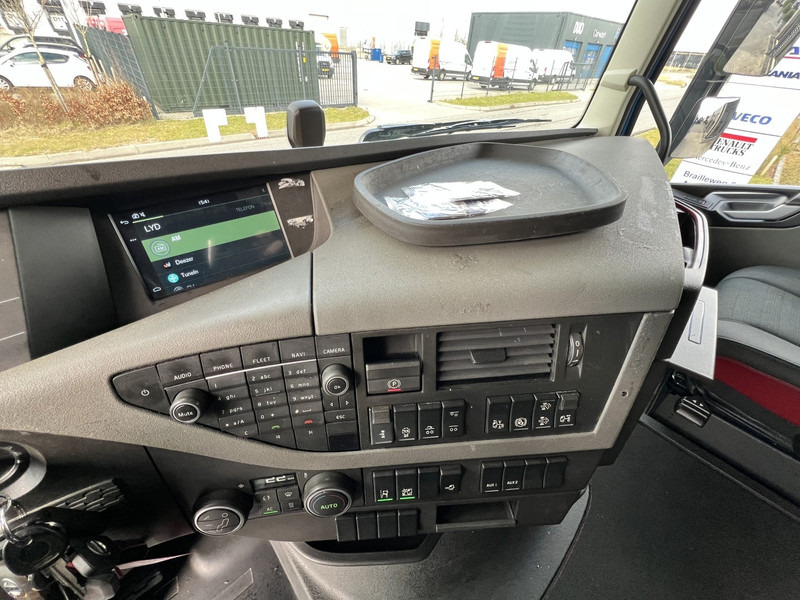 Tractor unit Volvo FH 500 6x2 vla trekker Pusher / lift / 693535Km: picture 15