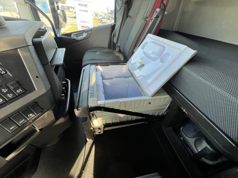 Tractor unit Volvo FH 500 6x2 vla trekker Pusher / lift / 887500km: picture 15