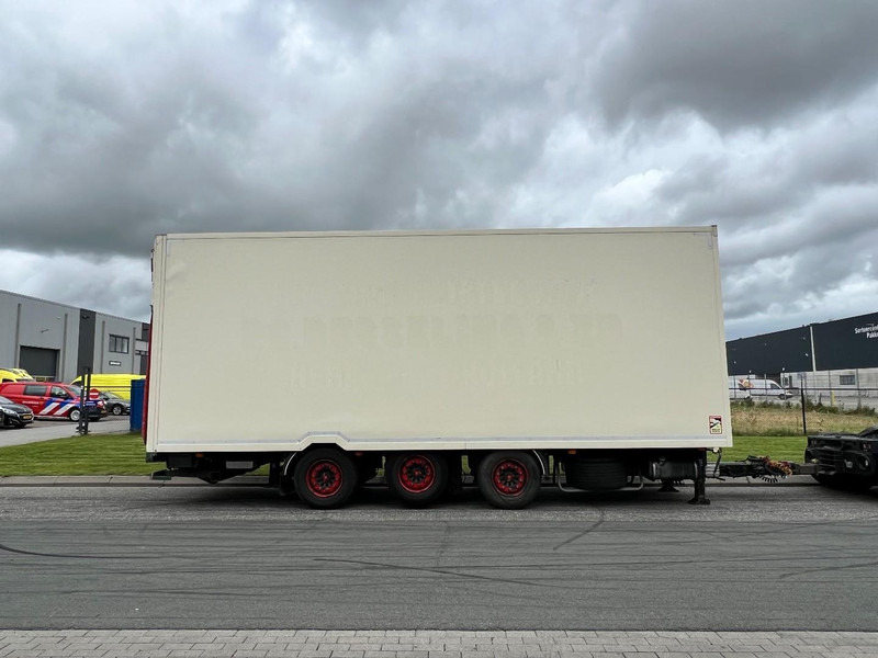 Vogelzang 3 - Assige wipkar Gestuurd / zijdeuren - Closed box semi-trailer: picture 4 Vogelzang 3 - Assige wipkar Gestuurd / zijdeuren - Closed box semi-trailer: picture 4