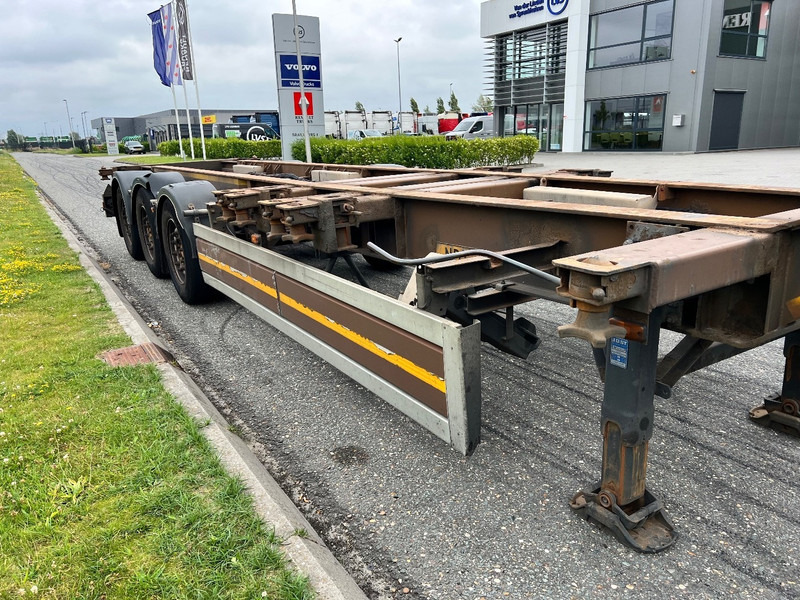 Vogelzang Container chassis 3 Axle VO-15-27-TWL / LZV - Container transporter/ Swap body semi-trailer: picture 4 Vogelzang Container chassis 3 Axle VO-15-27-TWL / LZV - Container transporter/ Swap body semi-trailer: picture 4