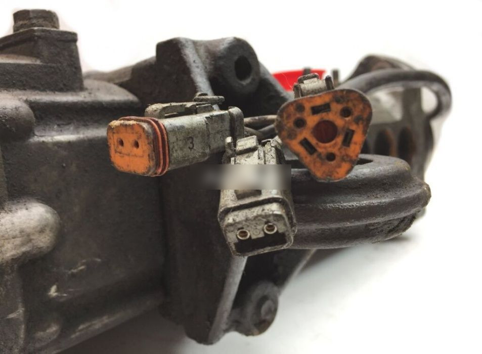 Bosch 1364497 Scania 4-serie - Fuel pump for Truck: picture 2 Bosch 1364497 Scania 4-serie - Fuel pump for Truck: picture 2
