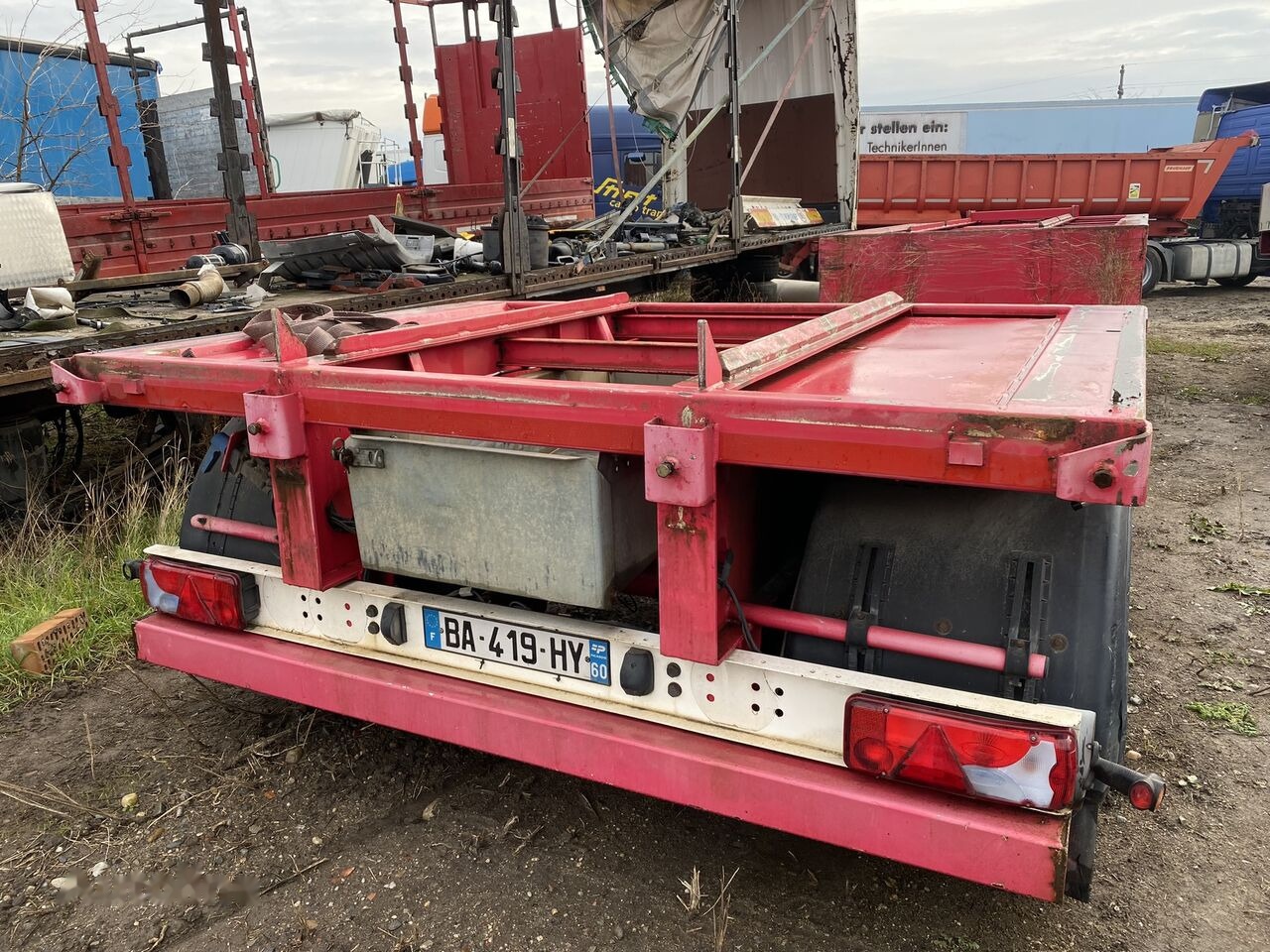 Fliegl Trailer 1 AXE ASCA ---FRANTA - Transport Special - LOWRIDER - Low loader semi-trailer: picture 2 Fliegl Trailer 1 AXE ASCA ---FRANTA - Transport Special - LOWRIDER - Low loader semi-trailer: picture 2