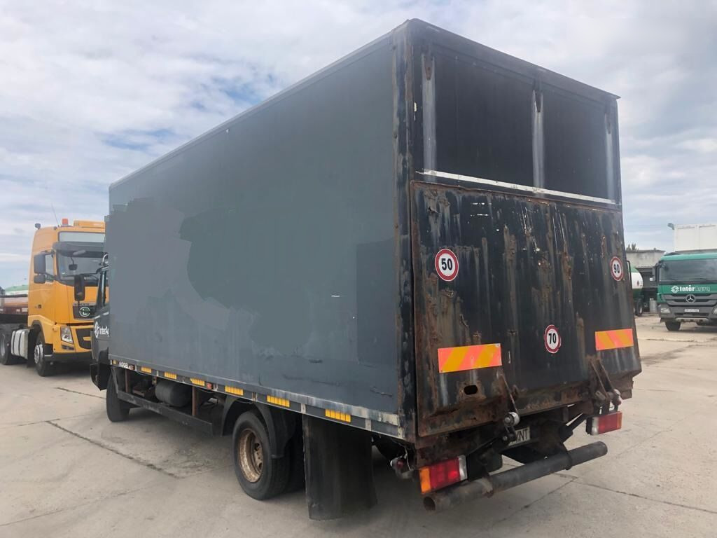 Mercedes-Benz 814 - Isothermal truck: picture 2 Mercedes-Benz 814 - Isothermal truck: picture 2