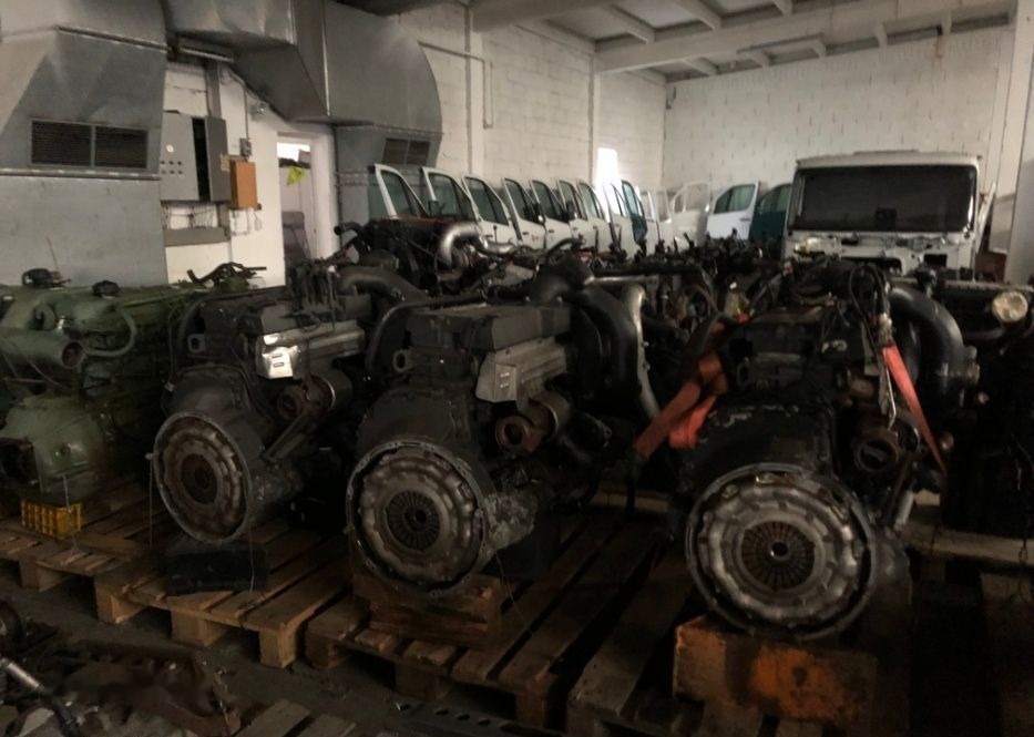 Motor Euro 5 - dezmembrari MAN TGX truck - Engine for Truck: picture 3 Motor Euro 5 - dezmembrari MAN TGX truck - Engine for Truck: picture 3