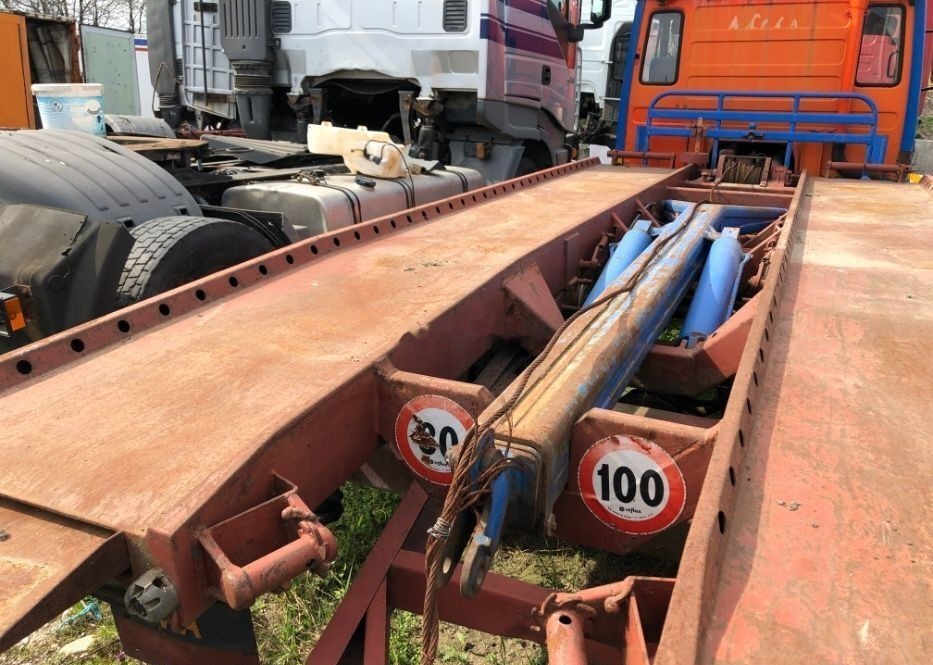 Tow truck Platforma transport masini cu troliu , rampe extensibile carlig: picture 7