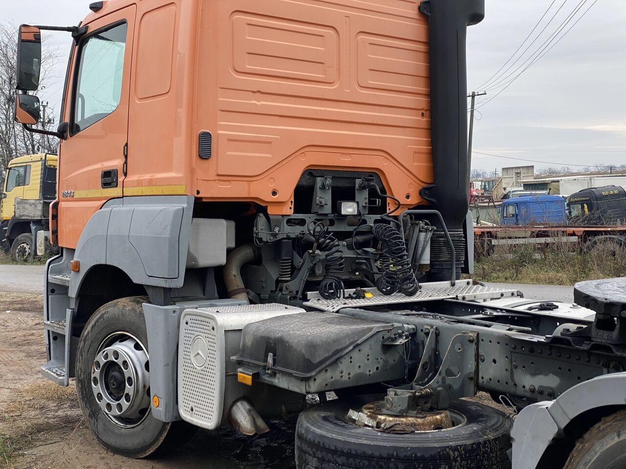 Mercedes-Benz Axor MP2 1843 - Tractor unit: picture 5 Mercedes-Benz Axor MP2 1843 - Tractor unit: picture 5