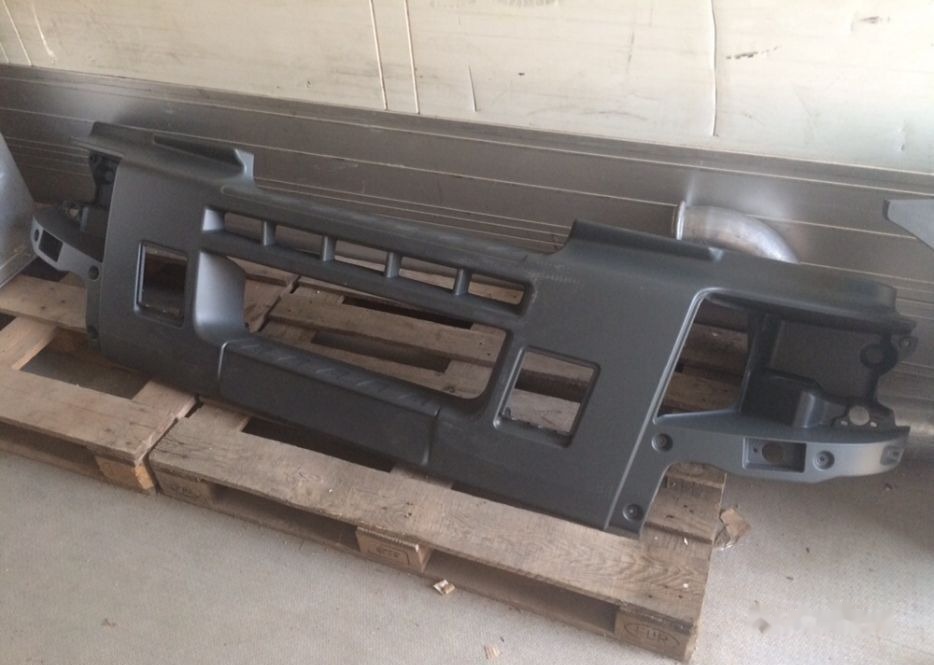 Vand bara   Renault Dxi Premium NOUA truck - Bumper for Truck: picture 1 Vand bara   Renault Dxi Premium NOUA truck - Bumper for Truck: picture 1