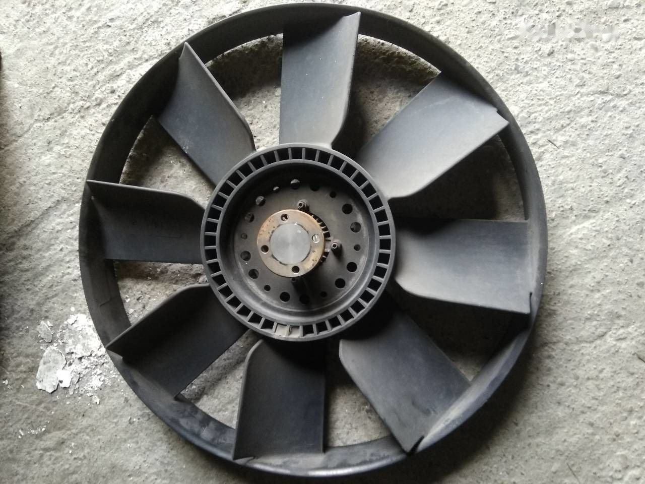 Mercedes-Benz OM904LA Mercedes-Benz Atego - Fan for Truck: picture 1 Mercedes-Benz OM904LA Mercedes-Benz Atego - Fan for Truck: picture 1