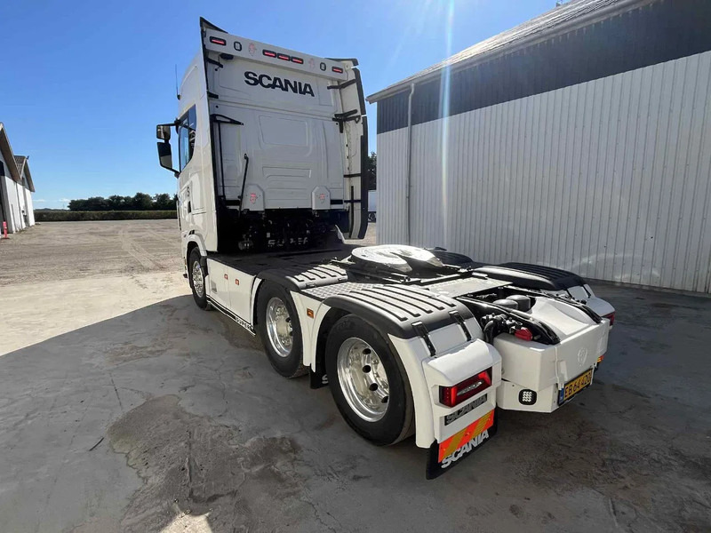 Scania 560S Super NGS SUPER .Air / Air suspension. hydr. system. - Tractor unit: picture 3 Scania 560S Super NGS SUPER .Air / Air suspension. hydr. system. - Tractor unit: picture 3