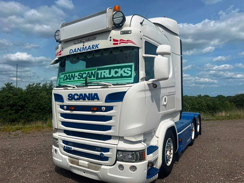 Scania R580 V8 Special Interior.2950mm Weelbase.. PTO. - Tractor unit: picture 4 Scania R580 V8 Special Interior.2950mm Weelbase.. PTO. - Tractor unit: picture 4