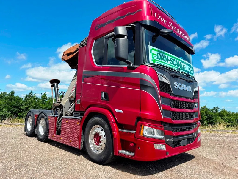Scania R650 V8 NGS Special Interior. Crane on looks . 6x4 - Tractor unit: picture 3 Scania R650 V8 NGS Special Interior. Crane on looks . 6x4 - Tractor unit: picture 3