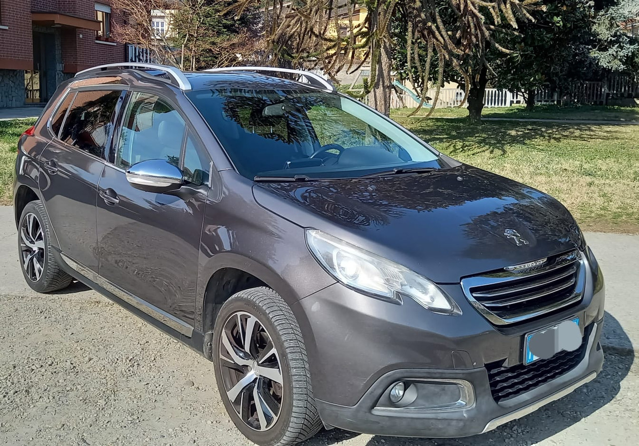 PEUGEOT 2008 - Sedan: picture 1 PEUGEOT 2008 - Sedan: picture 1