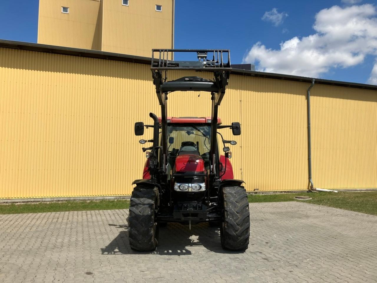 Case-IH MAXXUM 110 EP - Farm tractor: picture 5 Case-IH MAXXUM 110 EP - Farm tractor: picture 5
