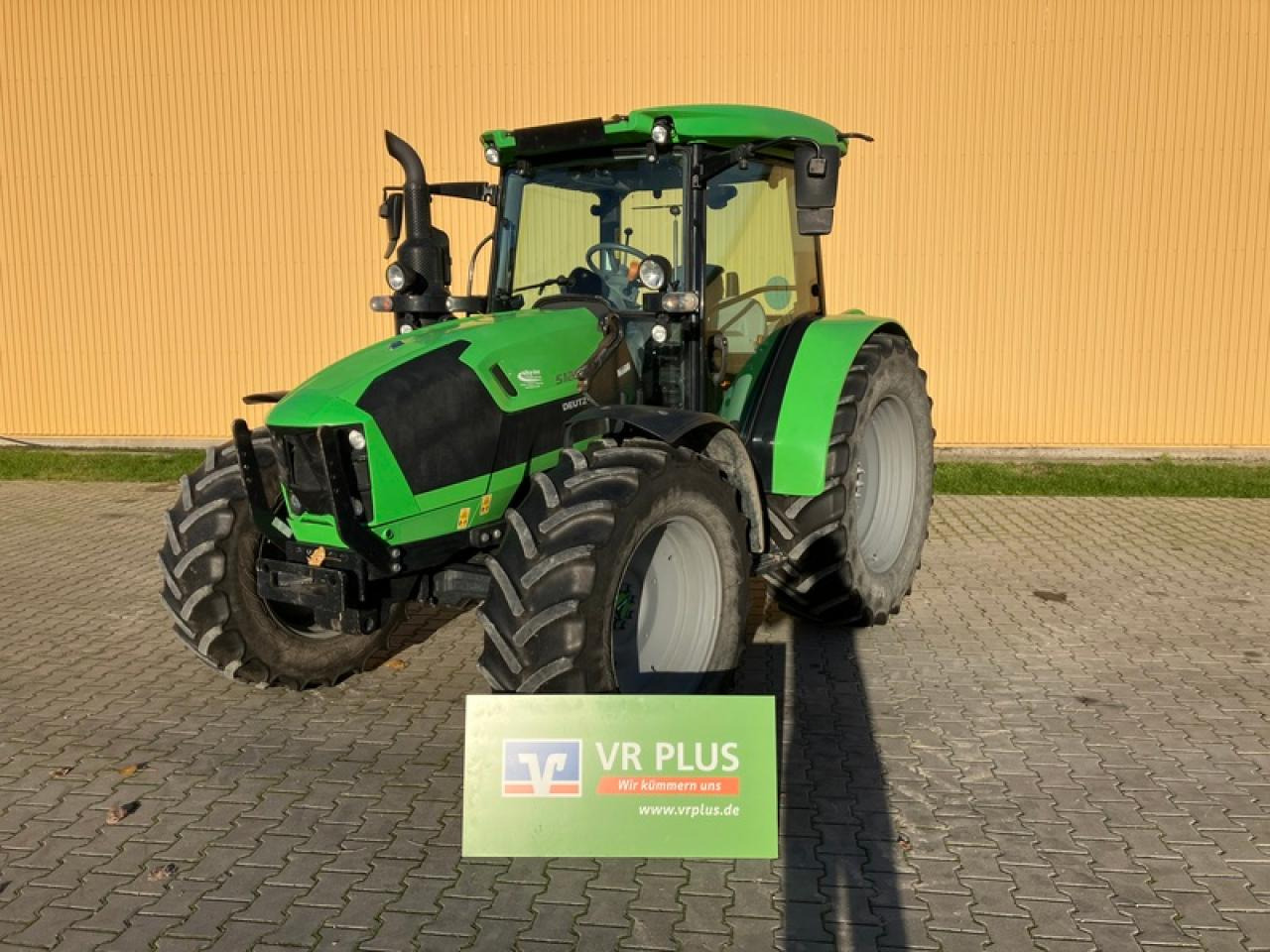 Deutz-Fahr 5120 GS - Farm tractor: picture 1 Deutz-Fahr 5120 GS - Farm tractor: picture 1
