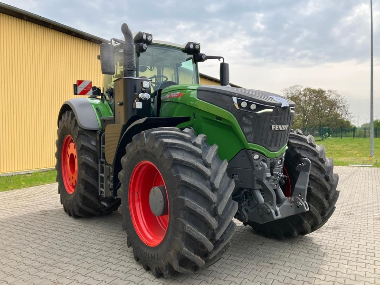 Fendt VARIO 1050 - Farm tractor: picture 4 Fendt VARIO 1050 - Farm tractor: picture 4