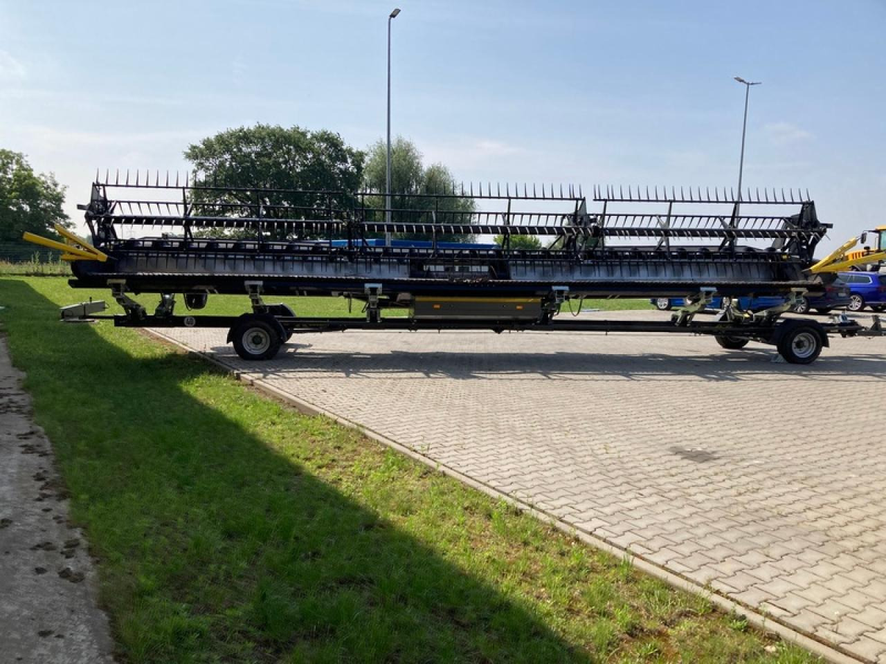 Geringhoff TRUFLEX RAZOR 40FT ZU FENDT IDEAL9 - Combine header: picture 3 Geringhoff TRUFLEX RAZOR 40FT ZU FENDT IDEAL9 - Combine header: picture 3