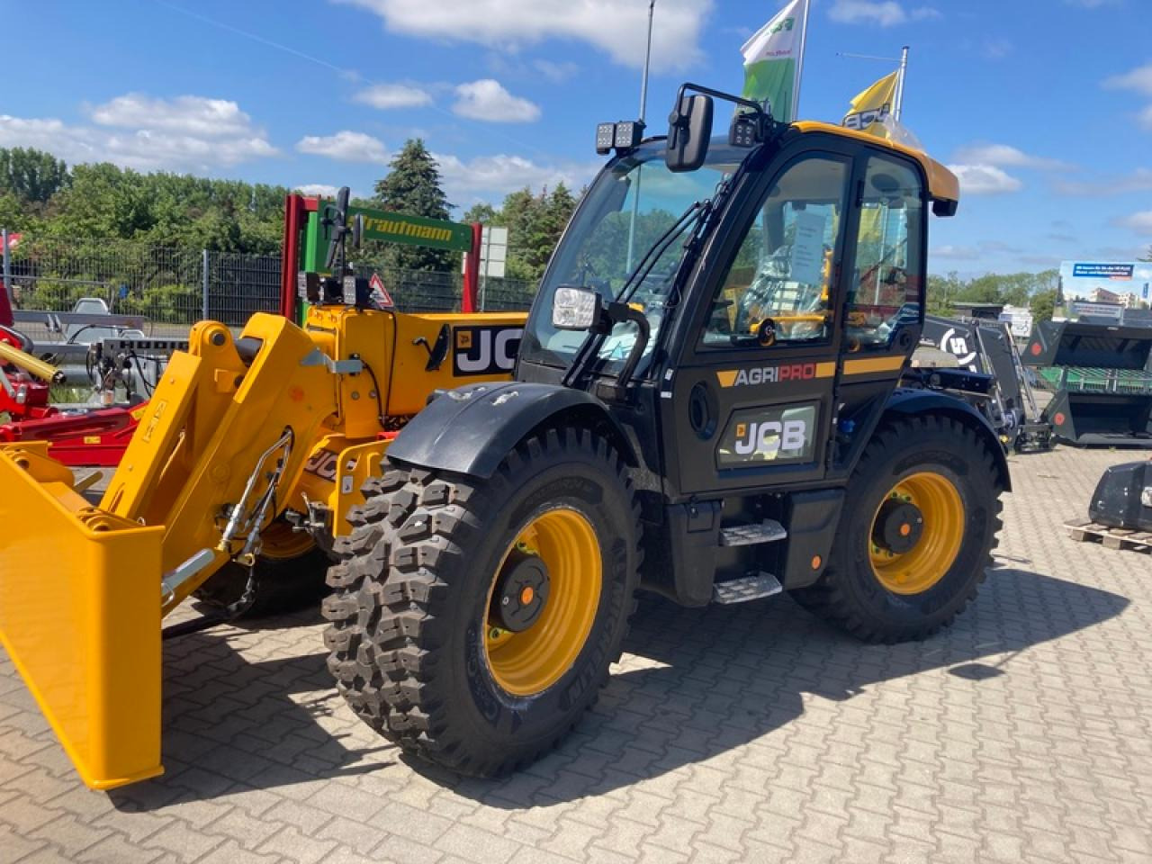 JCB 542-70 AGRI PROAKTION - Telescopic handler: picture 1 JCB 542-70 AGRI PROAKTION - Telescopic handler: picture 1