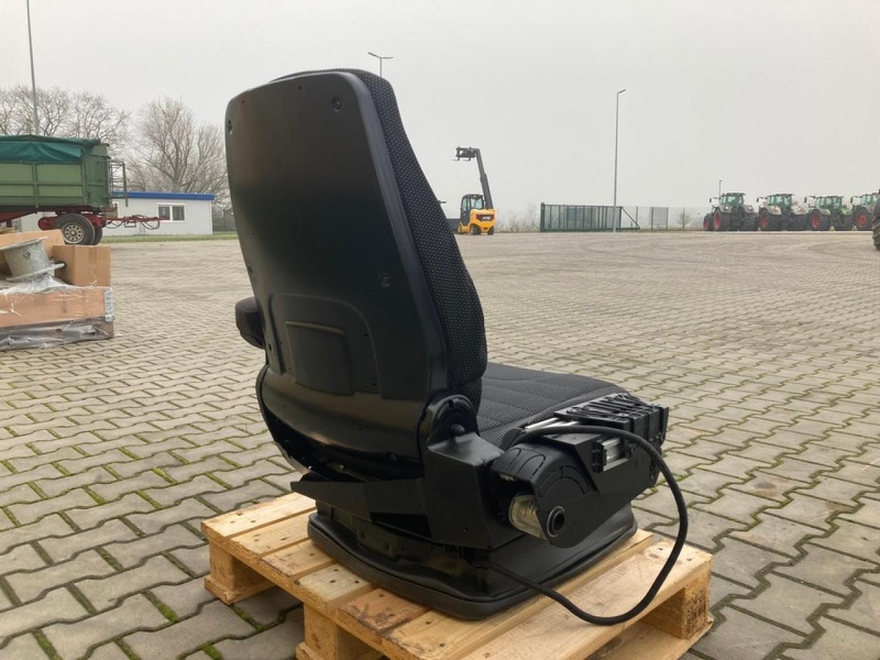 Sonstige / Other GRAMMER SITZ FENDT IDEAL - Seat for Agricultural machinery: picture 2 Sonstige / Other GRAMMER SITZ FENDT IDEAL - Seat for Agricultural machinery: picture 2