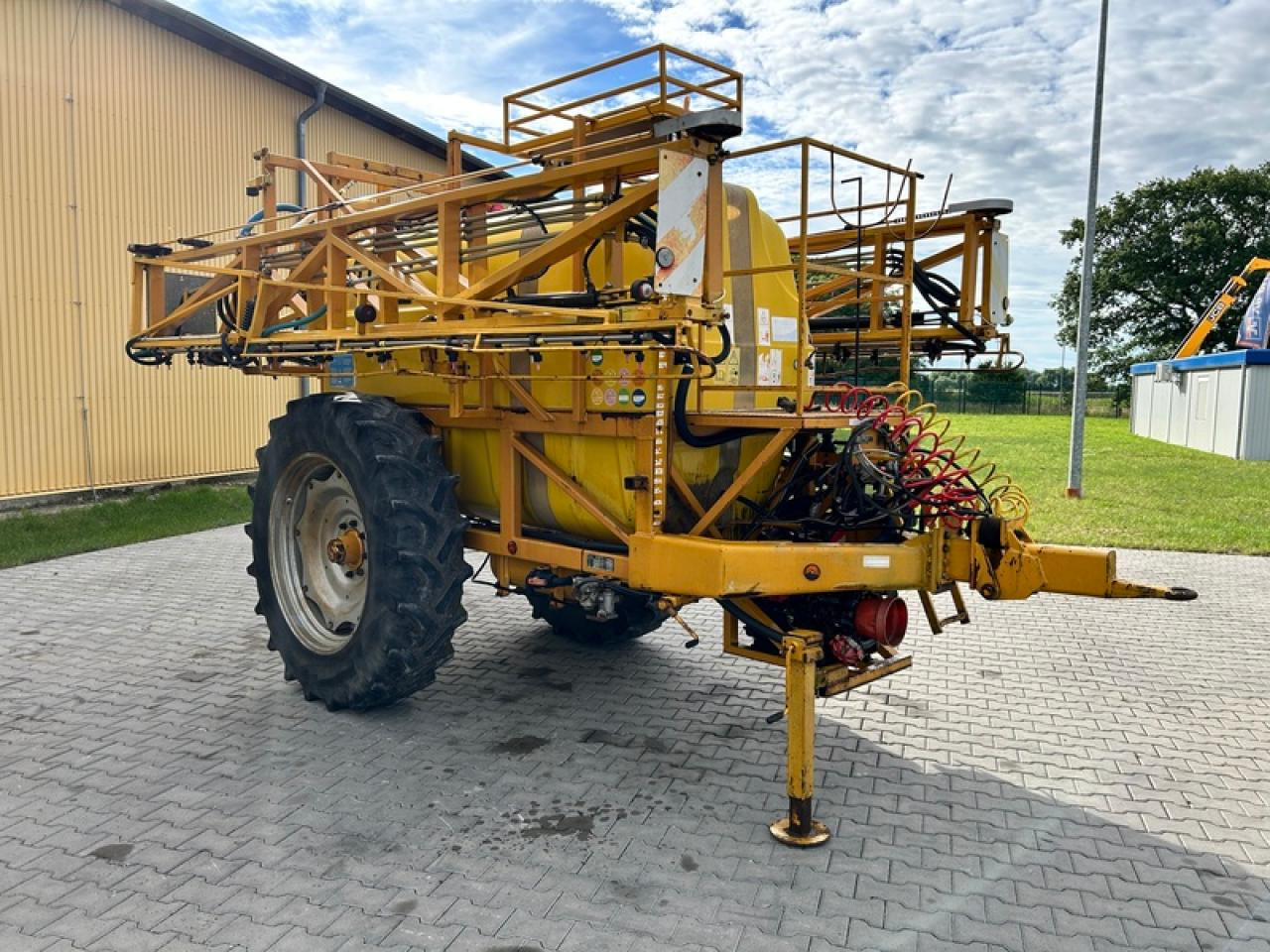 Sonstige / Other RTS 40/27 - Trailed sprayer: picture 5 Sonstige / Other RTS 40/27 - Trailed sprayer: picture 5