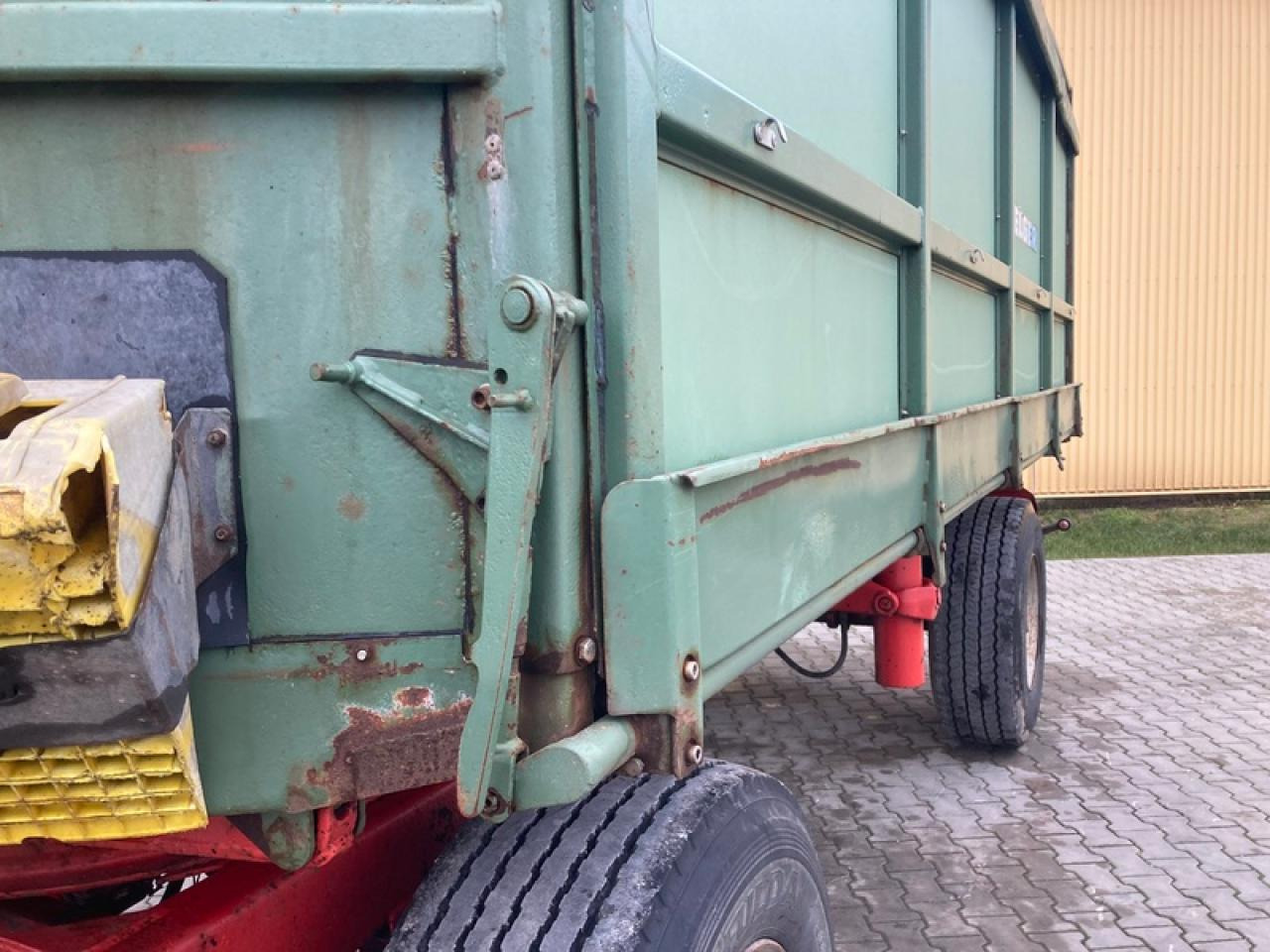Welger DK280 B 2 STÜCK VERFÜGBAR - Tipper trailer: picture 4 Welger DK280 B 2 STÜCK VERFÜGBAR - Tipper trailer: picture 4