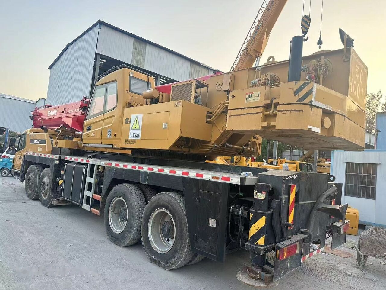 Sany Direct Sale from Factory Economical Price Used SANY 55 Ton Truck - Mobile crane: picture 3 Sany Direct Sale from Factory Economical Price Used SANY 55 Ton Truck - Mobile crane: picture 3