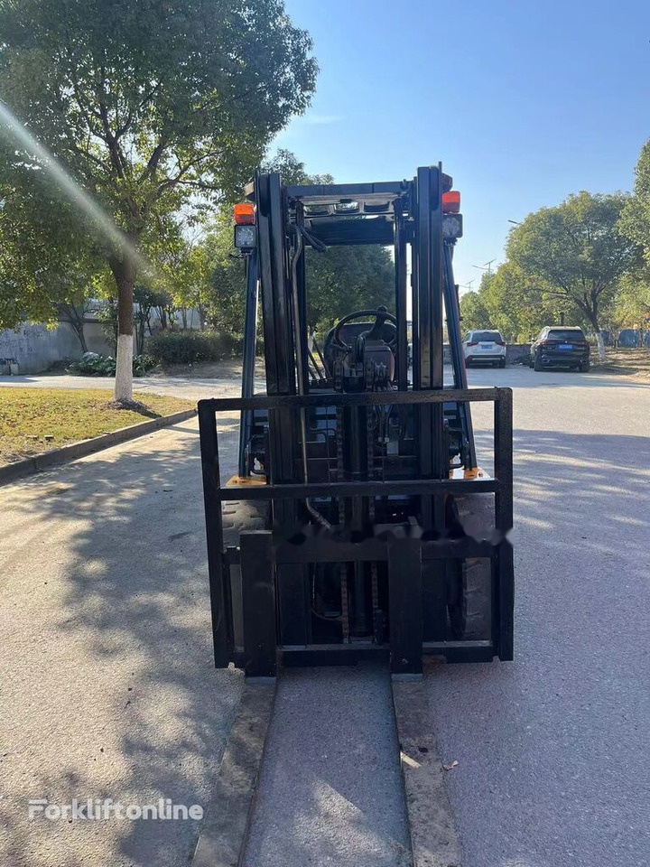 Toyota 7FD30 - Diesel forklift: picture 5 Toyota 7FD30 - Diesel forklift: picture 5