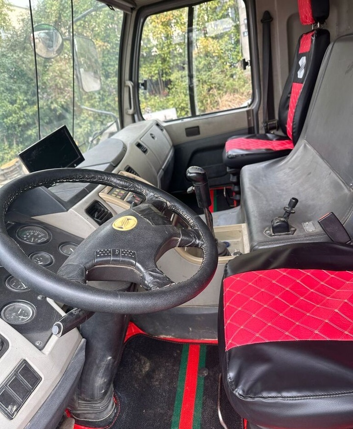 Zoomlion QY130V ZTC1300V ZTC1000V QY100V - Mobile crane: picture 5 Zoomlion QY130V ZTC1300V ZTC1000V QY100V - Mobile crane: picture 5