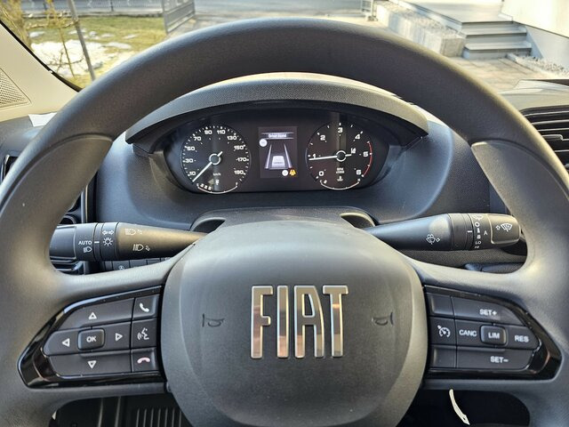 FIAT Ducato 35 L3H3 15m³ Klima Temp 260° Kamera PDC... - Panel van: picture 3 FIAT Ducato 35 L3H3 15m³ Klima Temp 260° Kamera PDC... - Panel van: picture 3