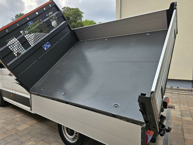 MAN TGE 3.140 Doka L3 Dreiseitenkipper Facelift - Truck: picture 2 MAN TGE 3.140 Doka L3 Dreiseitenkipper Facelift - Truck: picture 2