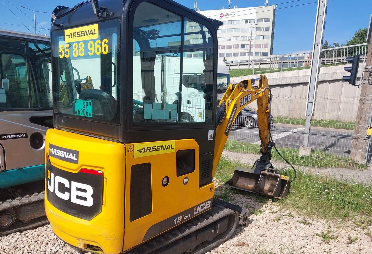 JCB 19 C! - Mini excavator: picture 1 JCB 19 C! - Mini excavator: picture 1