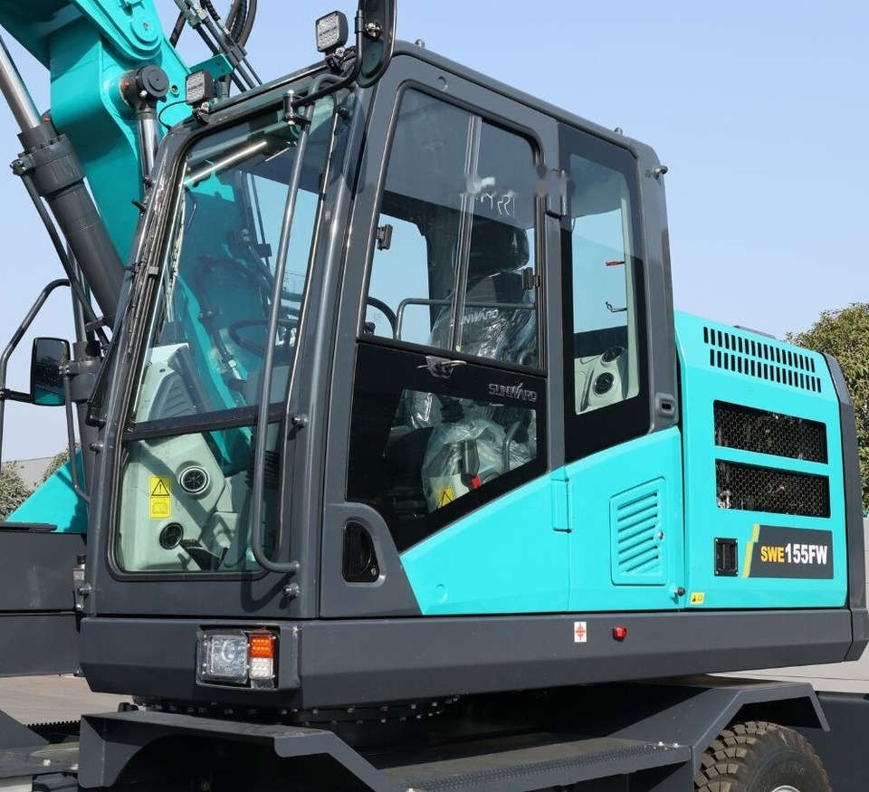 Sunward - Wheel excavator: picture 2 Sunward - Wheel excavator: picture 2