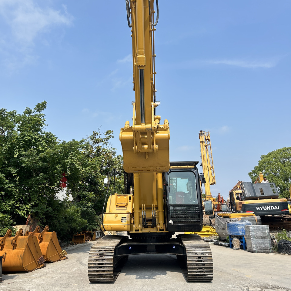 CAT 325C - Crawler excavator: picture 5 CAT 325C - Crawler excavator: picture 5