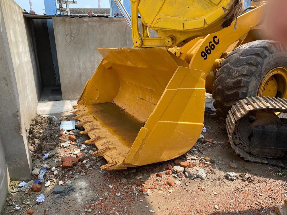 CAT 966C - Wheel loader: picture 5 CAT 966C - Wheel loader: picture 5