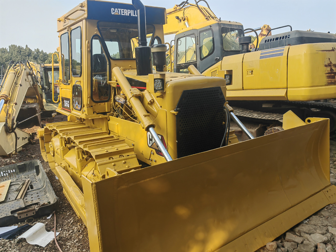 CAT D6G Bulldozer - Bulldozer: picture 3 CAT D6G Bulldozer - Bulldozer: picture 3