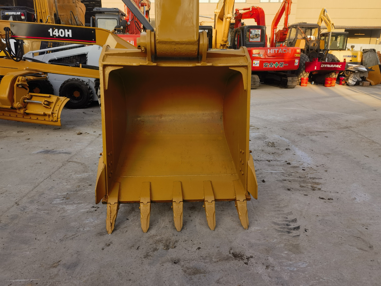 CAT336D2 - Excavator: picture 3 CAT336D2 - Excavator: picture 3