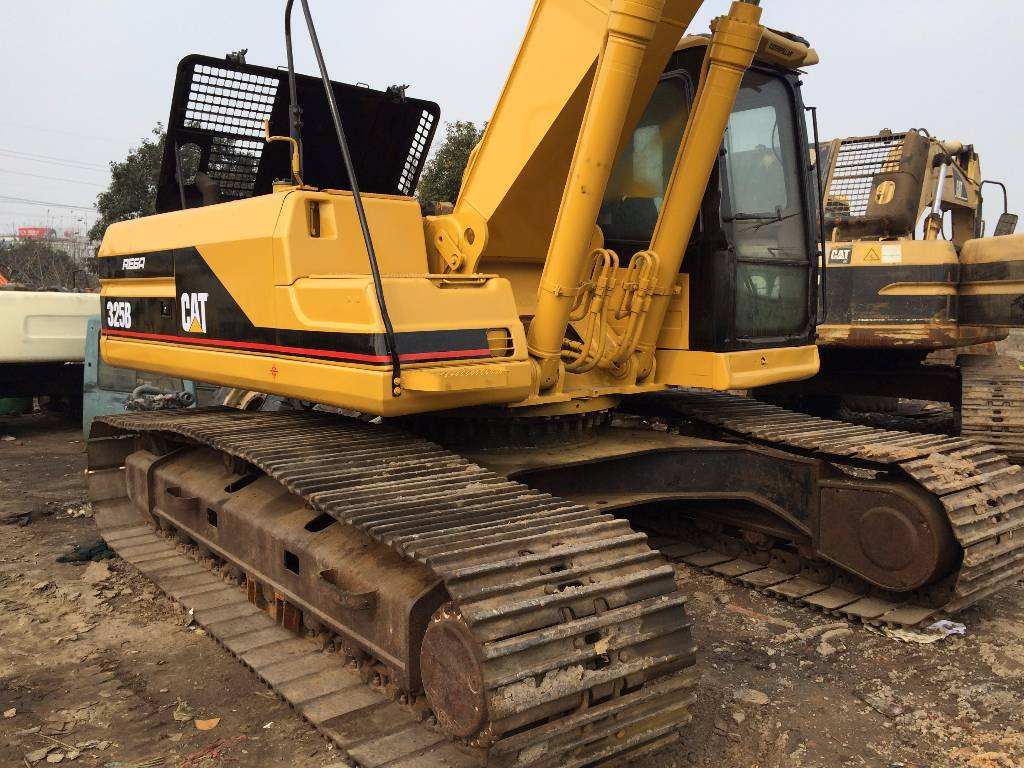 CATERPILLAR 325 B - Crawler excavator: picture 2 CATERPILLAR 325 B - Crawler excavator: picture 2