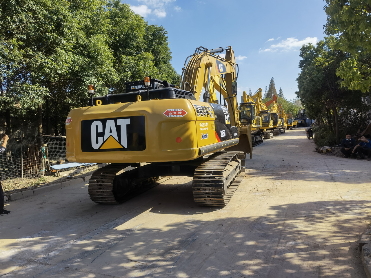 CATERPILLAR CAT 325D Excavator - Crawler excavator: picture 5 CATERPILLAR CAT 325D Excavator - Crawler excavator: picture 5