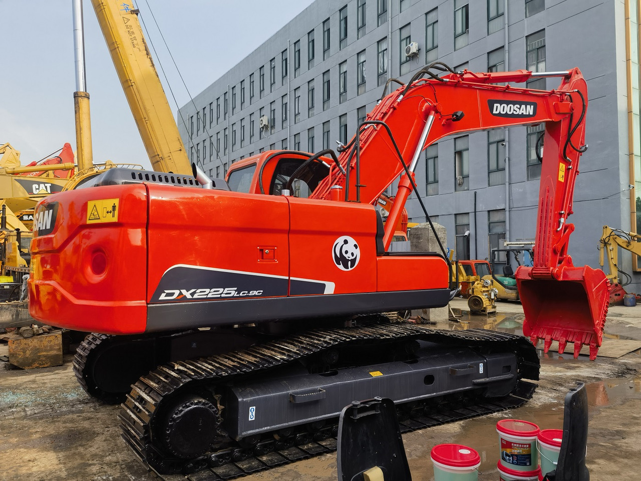 DOOSAN Doosan DX225LC Crawler excavator - Crawler excavator: picture 4 DOOSAN Doosan DX225LC Crawler excavator - Crawler excavator: picture 4